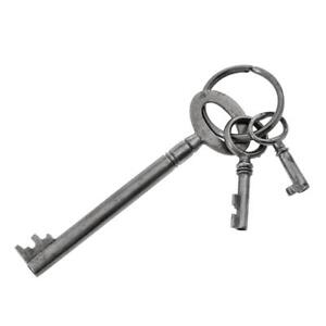 Antique Key X 3 Group Of Three Old Keys On A Ring Job Lot Ref K653