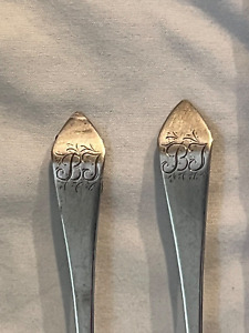 Pair American Federal C 1820 Coin Silver Teaspoons Pointed Tip