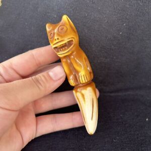 Incredible Resin Hand Carved Foodog Simple Teeth Shape Pendant Byh7