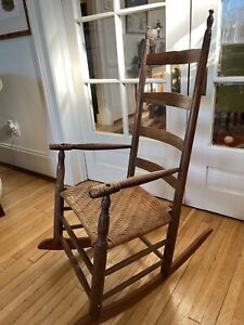 Early American Rocking Chair Late 1700s 