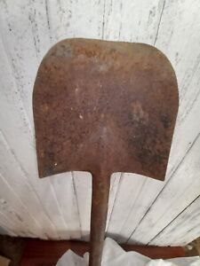 Wyoming Red Edge Shovel Antique Bell System 52 Tall 9 5x9 5 Head