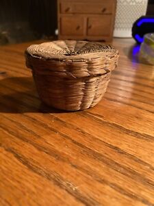 Antique Miniature American Woven Lidded Basket