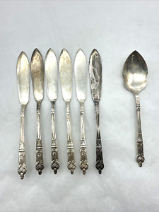 Lot Of 7 Vintage Sheffield England Butter Or Jam Spreaders Silverplate Spoon