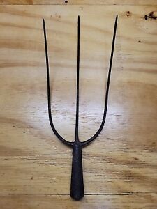 Vintage 3 Tine Prong Pitch Hay Fork Primitive Farm Tool Head 16 
