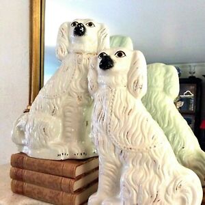 Staffordhire Antique Pr Mantle Dogs White Spaniels Figurines Statute 14 5 15 