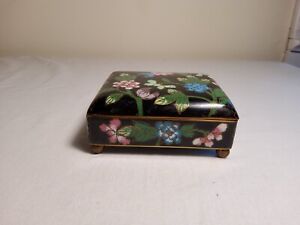 Chinese Cloisonne Enamel Box With Flowers Opens And Closes Has 4 Feet Blue
