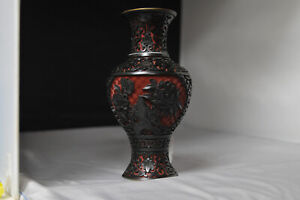 Vintage Chinese Carved Red Black Cinnabar Lacquer Brass Vases Pair And Plate