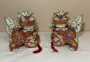 Vintage Kutani Gilt Porcelain Shishi Guardian Lion Foo Dogs With Tasseled Swords