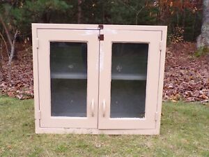 Vintage Mid Century Medical Dental Apothecary Glass Metal Wall Cabinet