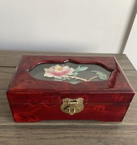 Vintage Chinese Lacquer Redwood Floral Jewelry Box Euc