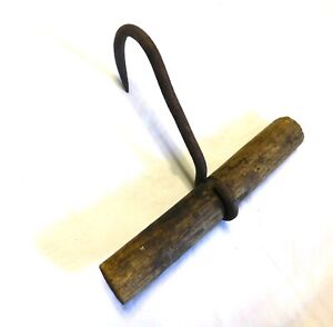 Antique Blacksmith Made Steel Hay Straw Meat Cotton Bale Hook With Wood Handle