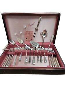1881 Wm Rogers Proposal Silverware 80 Pieces With Silverware Chest Oneida