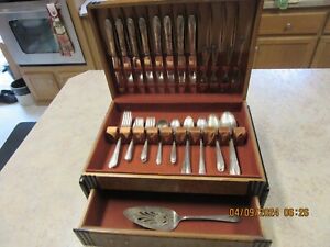 45 Piece Wm Rogers Overlaid Is Silver Plate Silverware Vintage