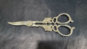 Antique Solid Sterling Silver Grape Shears Scissors 130 8 Grams