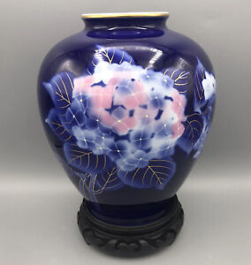 Fukagawa Vase Hydrangea Arita Porcelain Showa Period Blue White Pink Stand 8 