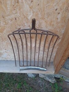 Antique Primitive Country Home Farm Tool 10 Tine Cast Iron Pitch Fork Hay Rake