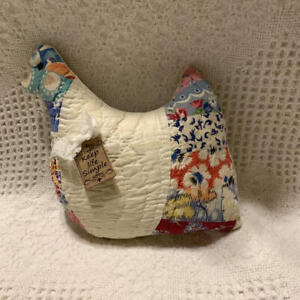 Prim Farmhouse Wedding Ring Quilt Chicken Pillow Tuck Keep It Simple Lace Bow