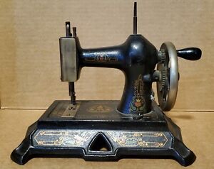 Vintage Antique Cast Iron Muller Sewing Machine Germany Small Child Toy