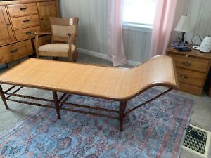 Heywood Wakefield Chaise Mid Century In Very Good Condition
