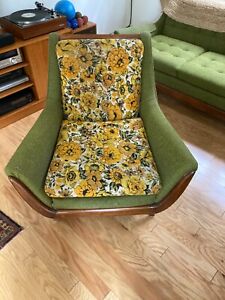 Vintage Midcentury Modern Lounge Chair In The Style Of Adrian Pearsall
