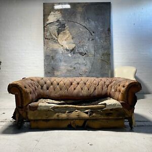 Very Good 19thc Victorian Leather Chesterfield Sofa Including Full Restoration