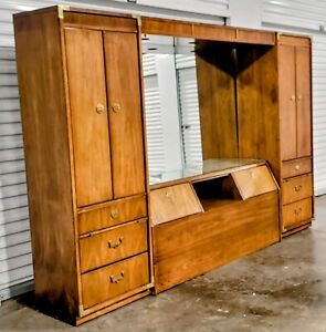 Mid Century Huntley By Thomasville Campaign Style 5pc Modular Bedroom Wall Unit
