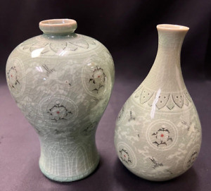 Set Of 2 20th Century Celadon Korean Meiping Crane Signed Vintage Vases