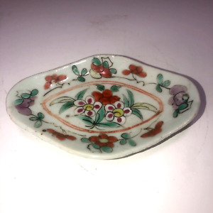 Antique Chinese Porcelain Small Footed Plate Hand Painted Enamel Famille Rose