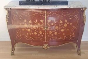 Louis Xv Style Gil Bronze Mounted Marquetry Inlaid Two Door Commode Fitted