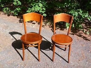 Vintage Pair 1930 S Classic Bentwood Cafe Bistro Chairs