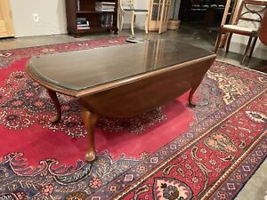 Kling Queen Anne Style Drop Leaf Cherry Coffee Table W Glass Top