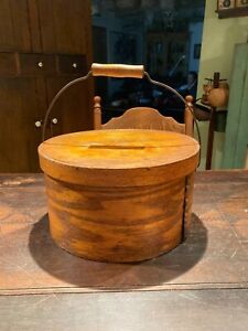 A Great 19th Century American Lidded Pantry Box With Bale Handle