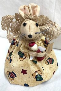 Mouse Angel Farmhouse Primitive Grunged
