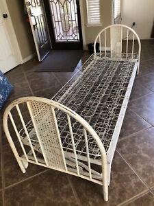1930 S Antique Iron Bed Fold Out Trundle Child Adult American Girl Kit