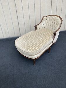64931 Quality Chaise Lounge Chair