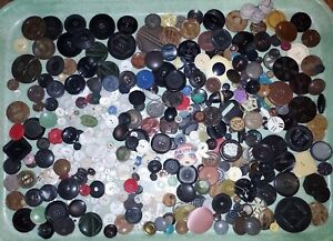 Huge Lot Antique Buttons Victorian Celluloid Wafers Pearl Fabric Flapper 