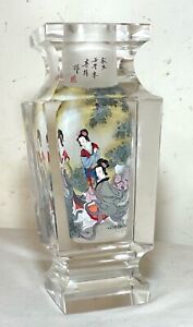 High Quality Vintage Chinese Reverse Hand Painted Figural Glass Crystal Vase Art