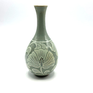 Korean Celadon Bud Vase Bottle Crackle Glaze Floral Flower Signed