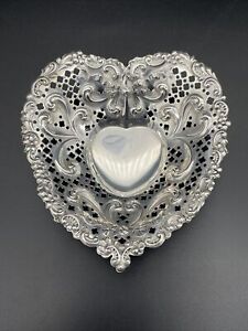 Gorham Sterling Silver Heart Shaped Footed Candy Dish 966 Exc Cond No Monogram