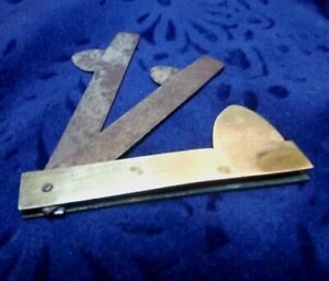 Antique 2 Blade Fleam Bleeder Bloodletting Surgical Tool