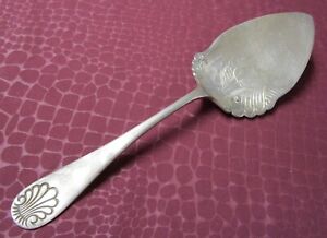 Shell Silverplate Cake Server Jack In Pulpit Flower On Blade No Monograms G