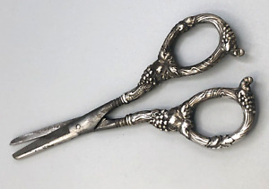 Vintage Sterling Silver Handle Grape Scissors 6 25 
