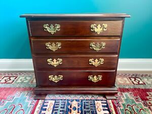 Cresent Furniture Solid Cherry Chippendale Style 4 Drawer Nightstand