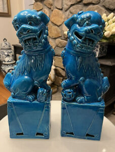 Vintage Pair Of Signed Chinese Porcelain Turquoise Foo Dog Figurines Hong Kong
