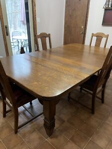 Antique Table And Chairs With Leafs