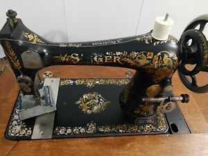 Antique 1906 Singer Sewing Machine Tested And Working 