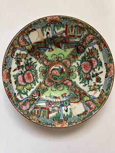 Chinese Canton Famille Rose Porcelain Hand Painted Plate