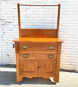 Antique Washstand With Towel Rack And Knapp Joint Drawers