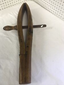 Antique Vintage Wood Harness Makers Vice Clamp Saddle Makers Vise Clamp