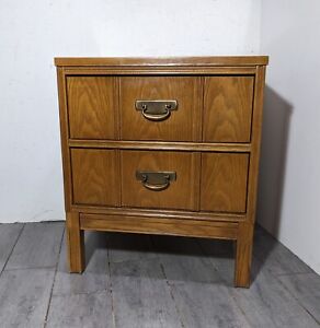 Vintage Mid Century Modern 2 Drawer Nightstand End Table A52